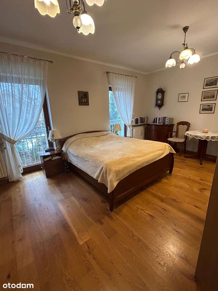 Strzeszyn Willa 400m2, nowoczesna i klasyczna.-15