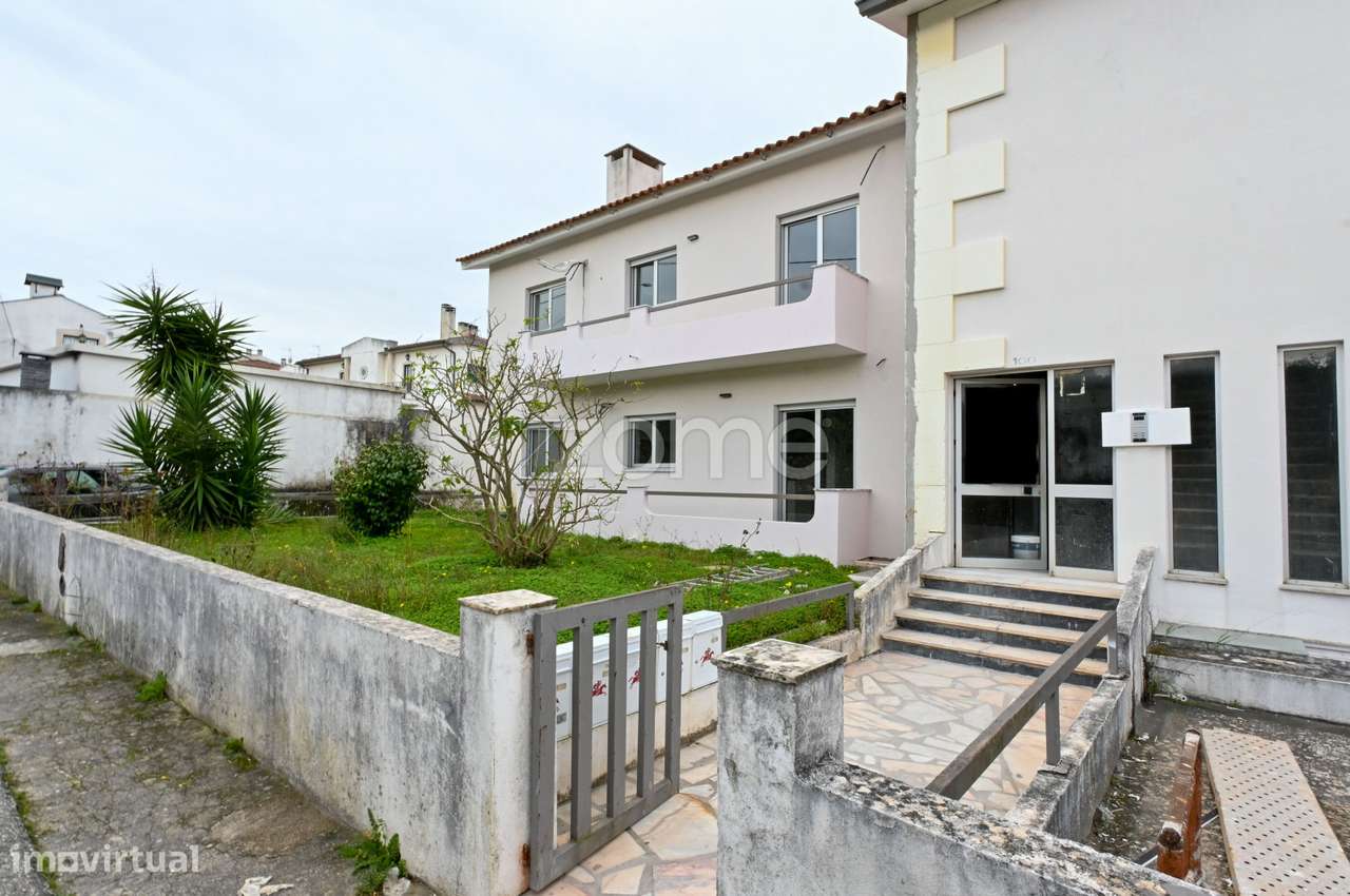 Apartamento T2 Remodelado com Garagem | Santa Clara | Coimbra - Grande imagem: 2/16