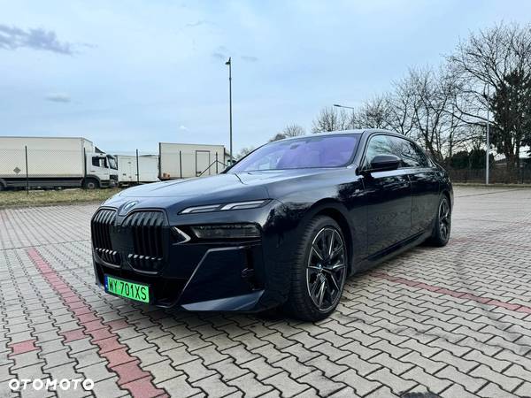 BMW i7 eDrive50 - 1