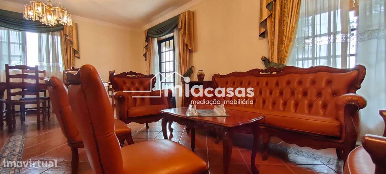 Moradia T4 - Zona de Oiã-11