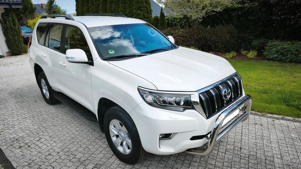 Toyota Land Cruiser VII (2017-) 2017