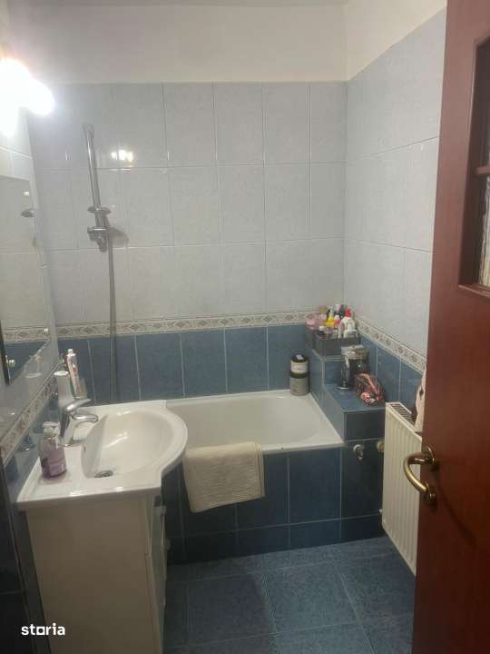 Apartament 3 camere etaj 1, 70 mp, 2 bai, 2 balcoane, Tudor-6