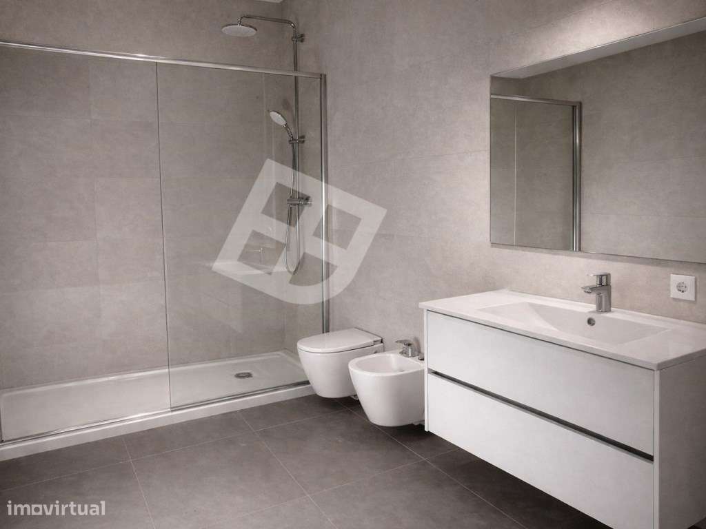 Apartamento T2 com terraço - Esgueira-3