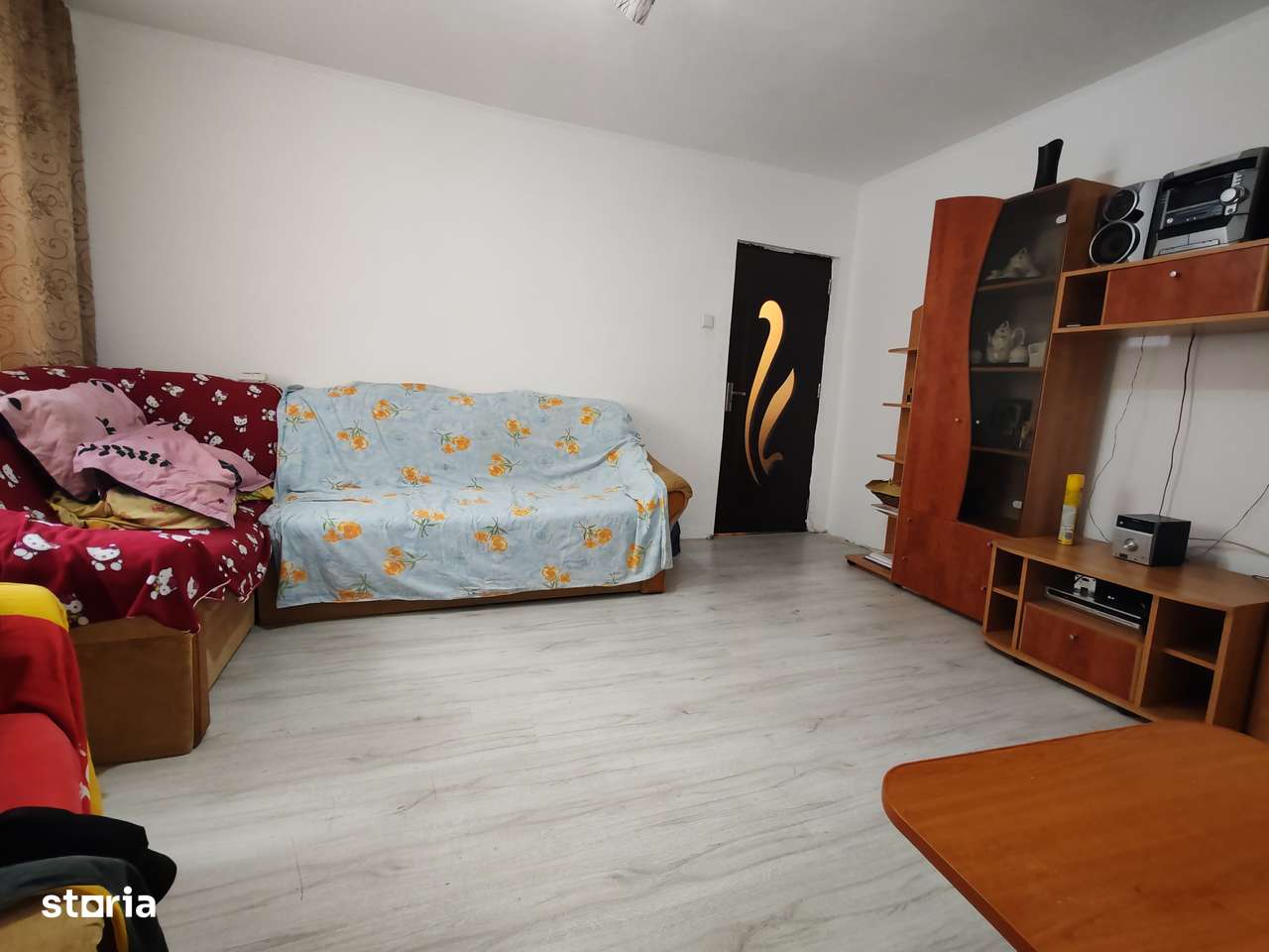 Apartament 2camere Nord/Negru Voda, etaj 1, centrala, balcon inchis-1