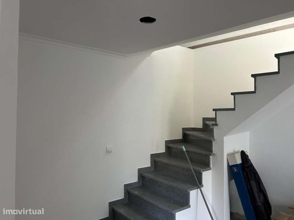 Moradia tipologia T3 - Grande imagem: 4/18