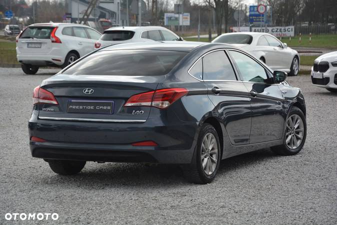 Hyundai i40 - 16