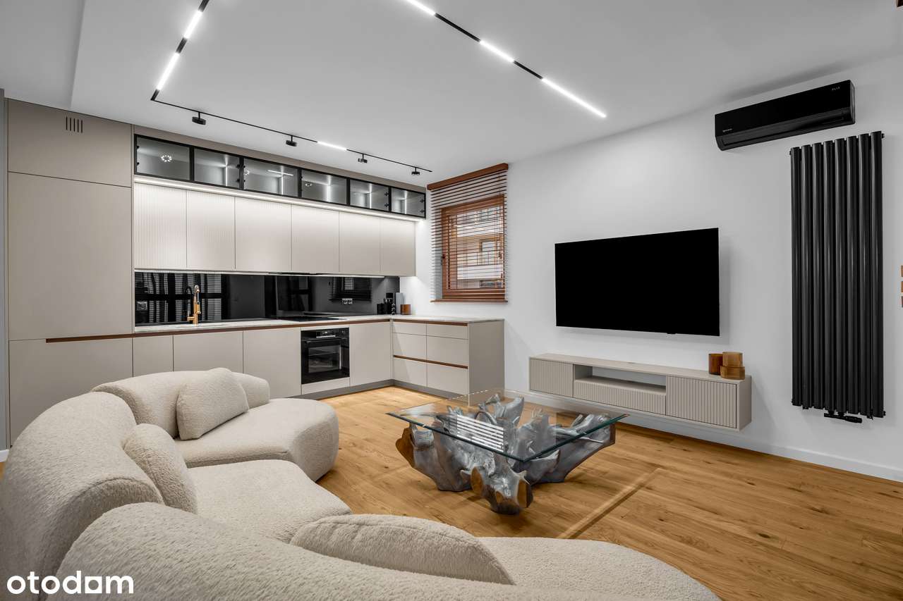 OSTATNIE Piętro | Towarowa Square | Quiet luxury | Metro Rondo Dasz.-4