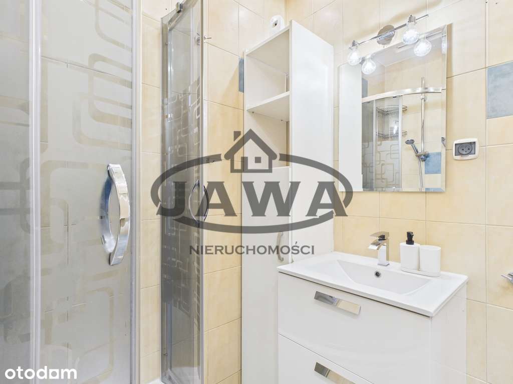 2pok*2002 rok*widok na las*teren zamknięty*parking-8