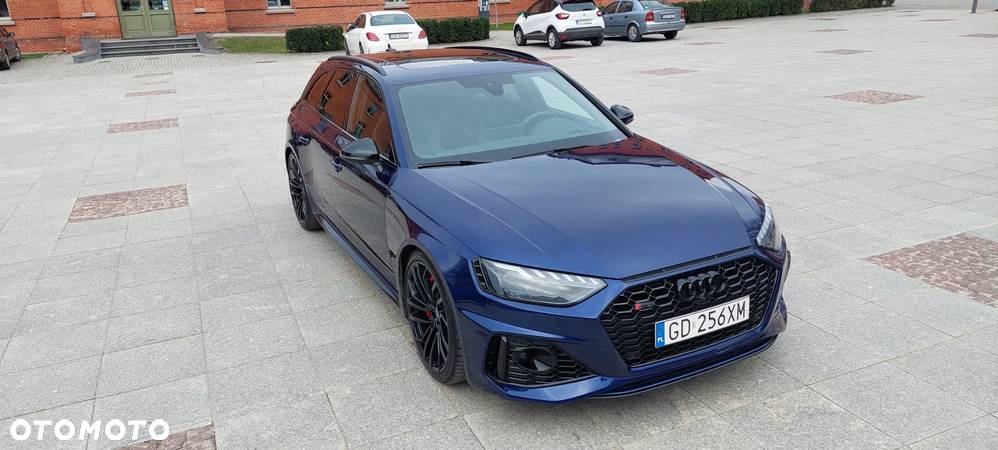 Audi RS4 TFSI Quattro Tiptronic - 22