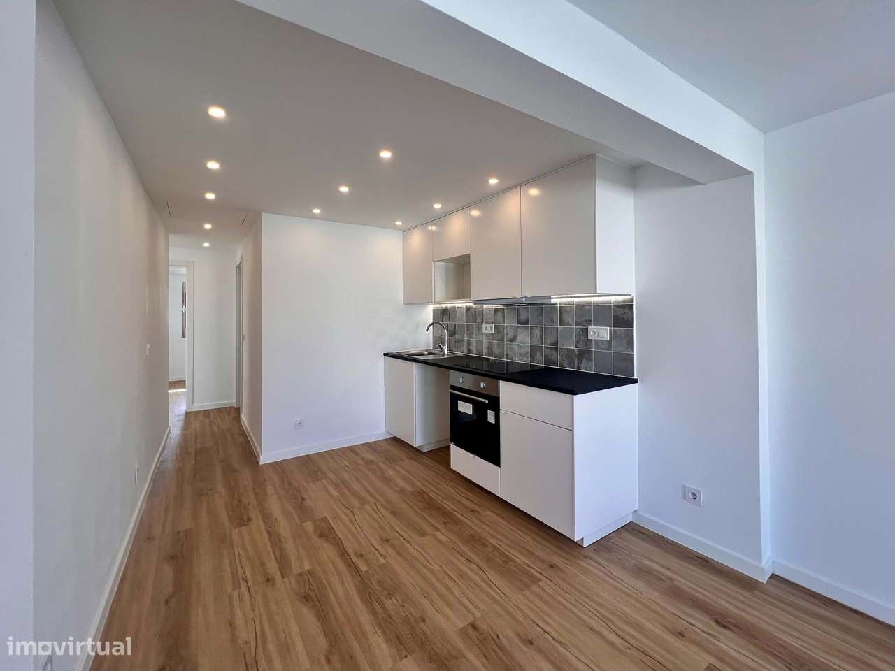 Apartamento T2 em São João da Talha - Grande imagem: 5/21