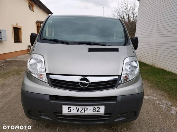 Opel VIVARO - 10