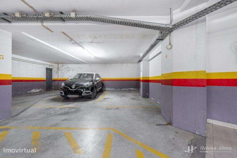 Apartamento T4 Recuado Centro de Felgueiras-27