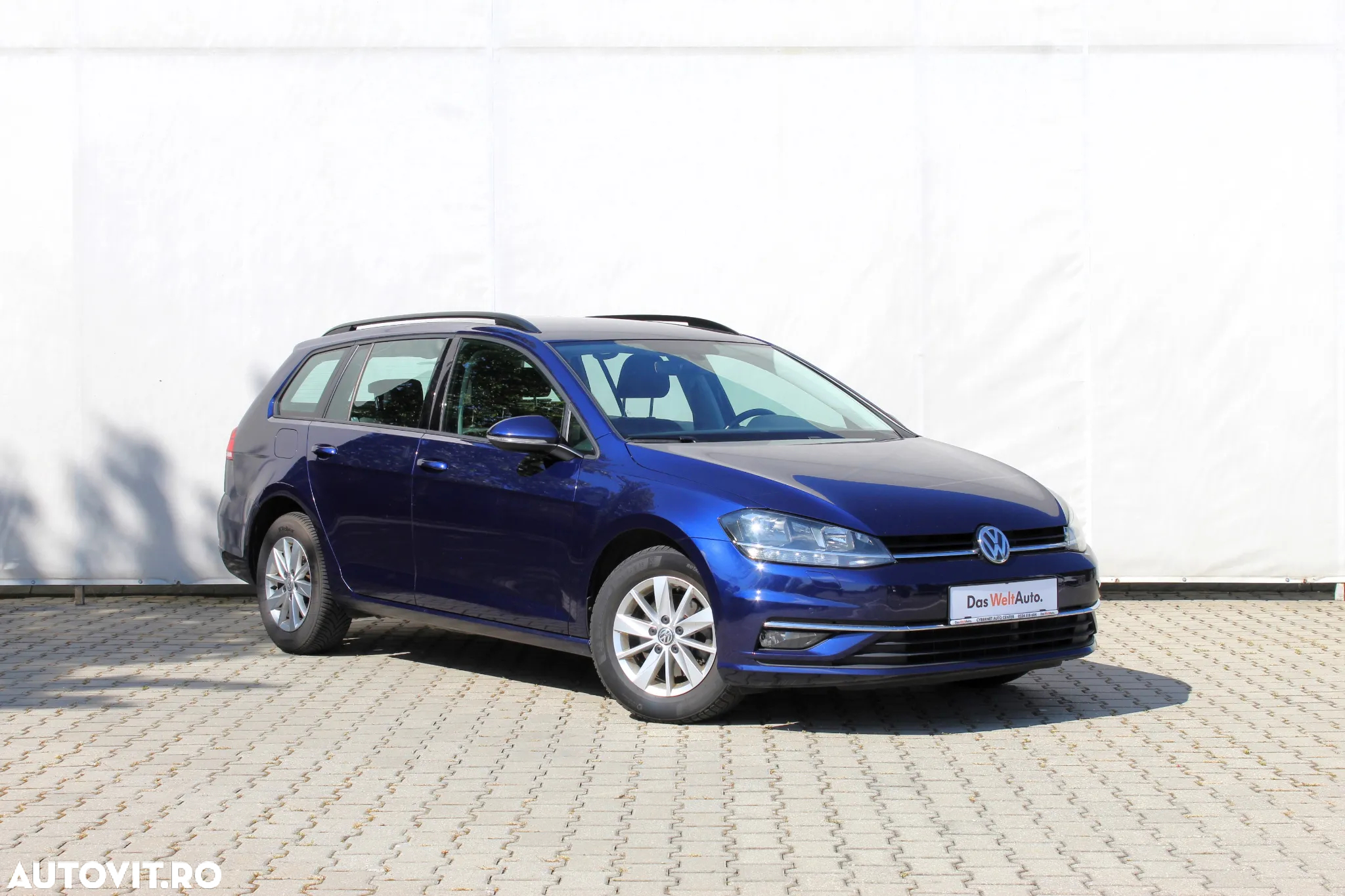 Volkswagen Golf 1.6 TDI Comfortline - 7