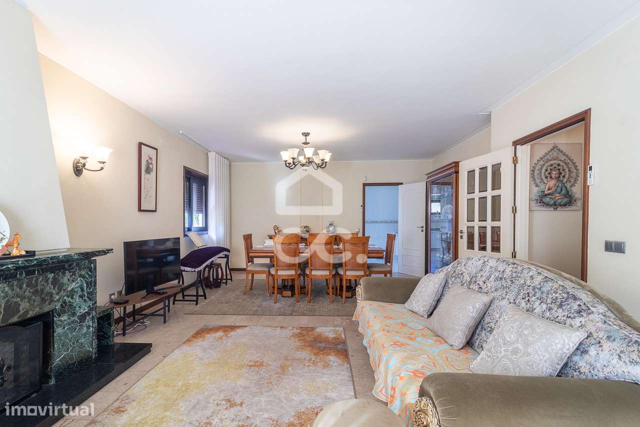 Moradia na Avenida da Boavista T5 - Porto-23