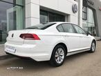 Volkswagen Passat 2.0 TDI DSG Advance - 6