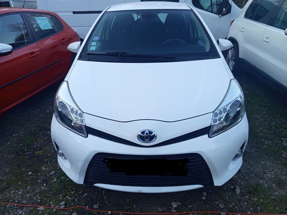 Toyota Yaris III 2013