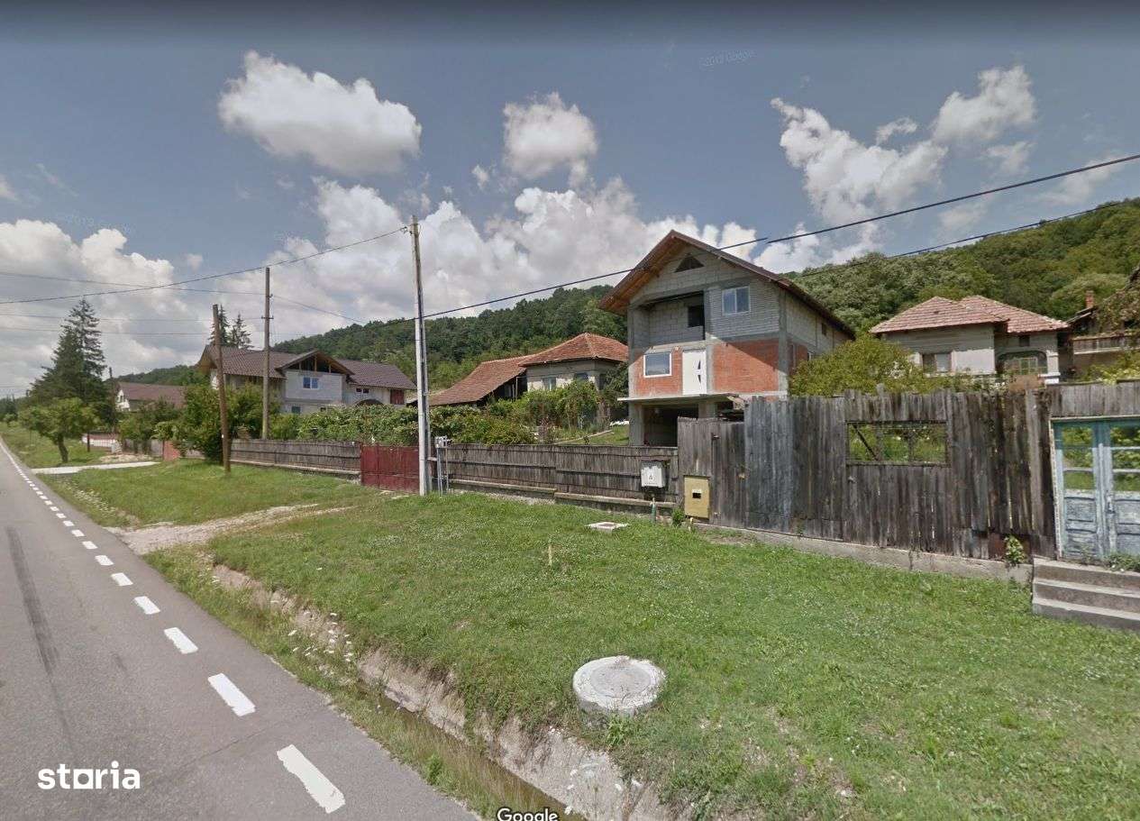 Casa si teren in Prislopu Mic, com. Bascov, jud. Arges - ID: 16503 - Imagine principală: 3/8