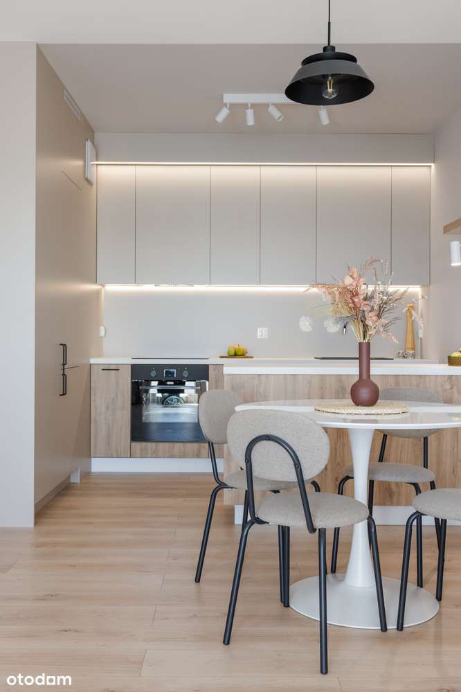 Jasne , stylowe 2 pokoje,wysoki standard,loggia 10m2,winda,rowerownia-10