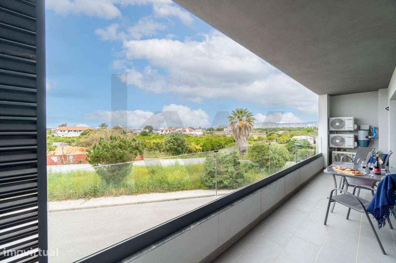 Exclusivo Apartamento T3 Contemporâneo de Alta Gama – Patacão, Faro-13
