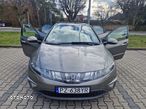 Honda Civic 1.8 Executive - 3