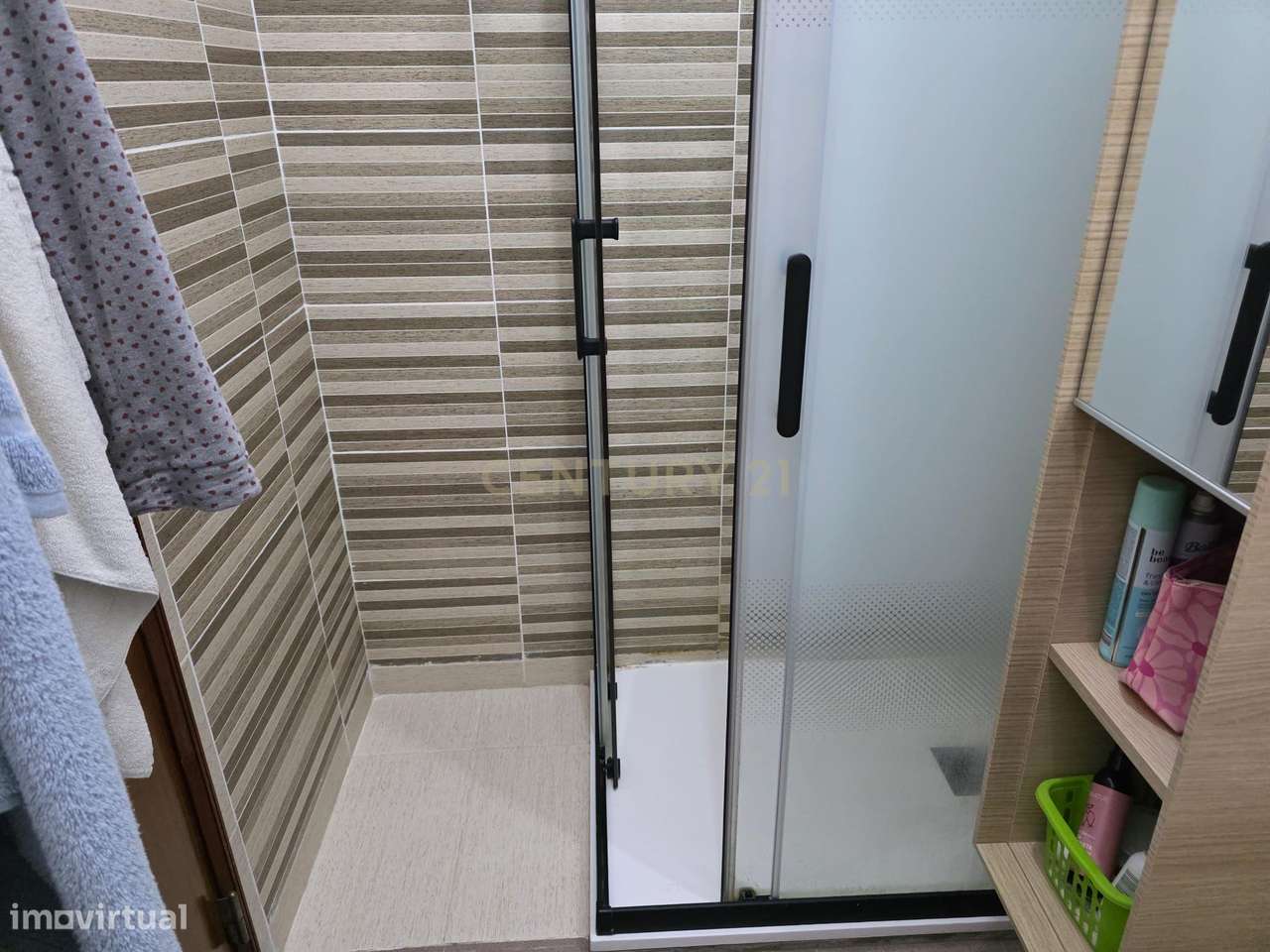 Apartamento T4 Remodelado no Centro de Tomar-8