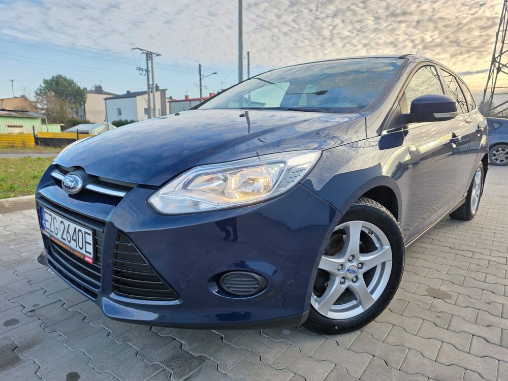 Ford Focus Mk3 1.6 TDCi DPF SYNC Edition 2013