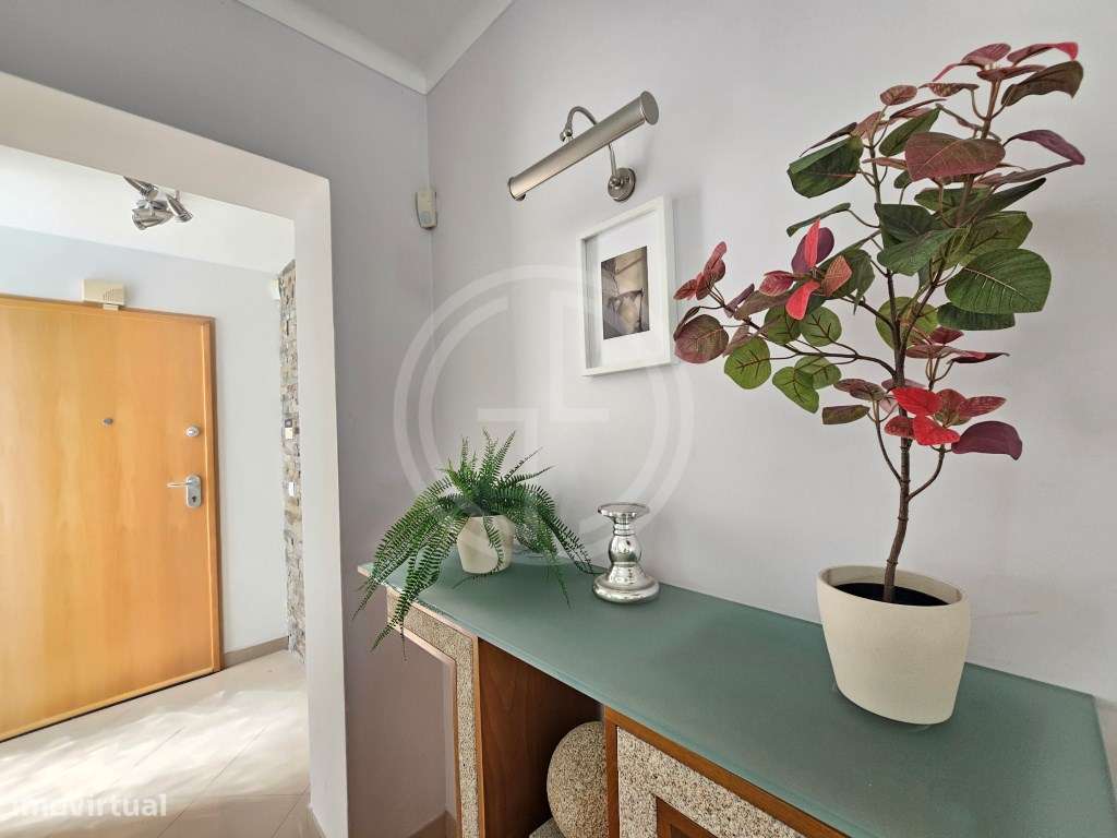 Moradia T3 com piscina e jardim comuns na Marina de Vilamoura-17