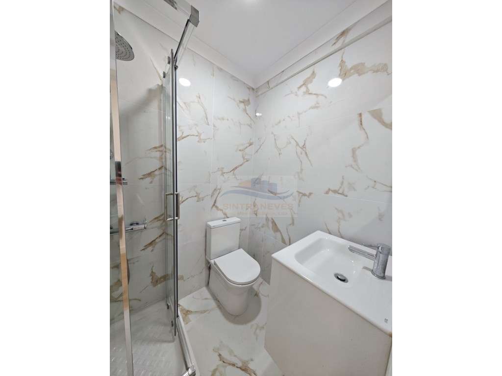 Incrível T3 em Queluz - Grande imagem: 4/18