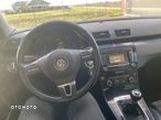 Volkswagen Passat 2.0 TDI DPF Highline - 5