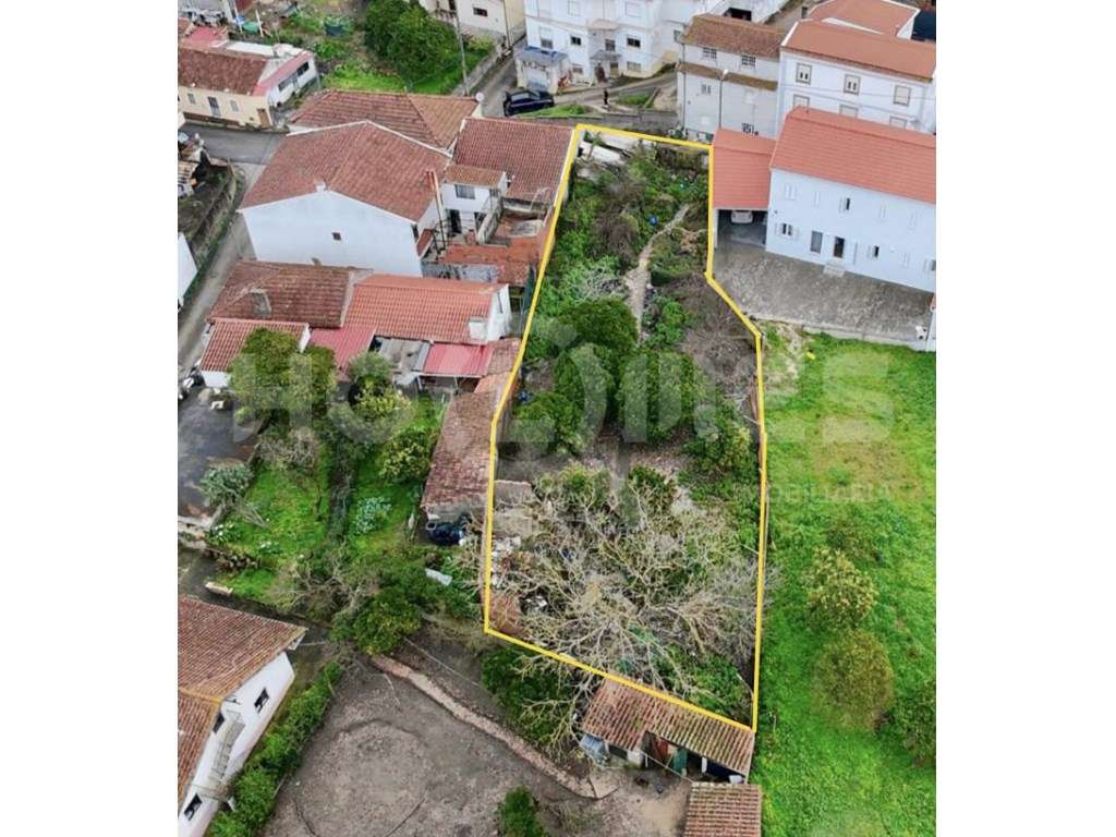 Moradia | Para recuperar | Habitação + Terreno | Oportunidade-3