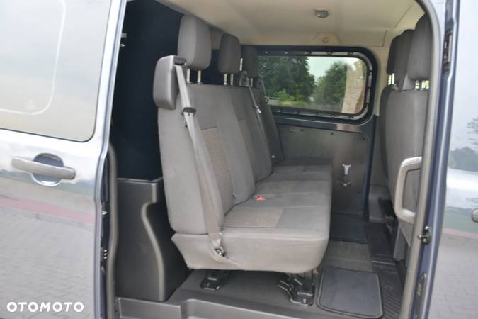 Ford Transit Custom - 16