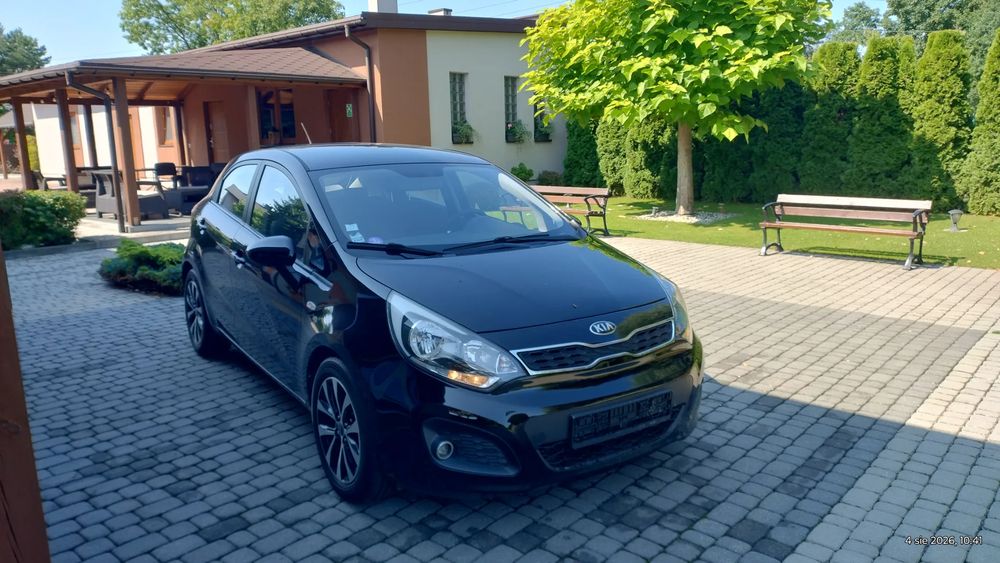Kia Rio III (2011-) 1.2 Dream Team Edition 2015