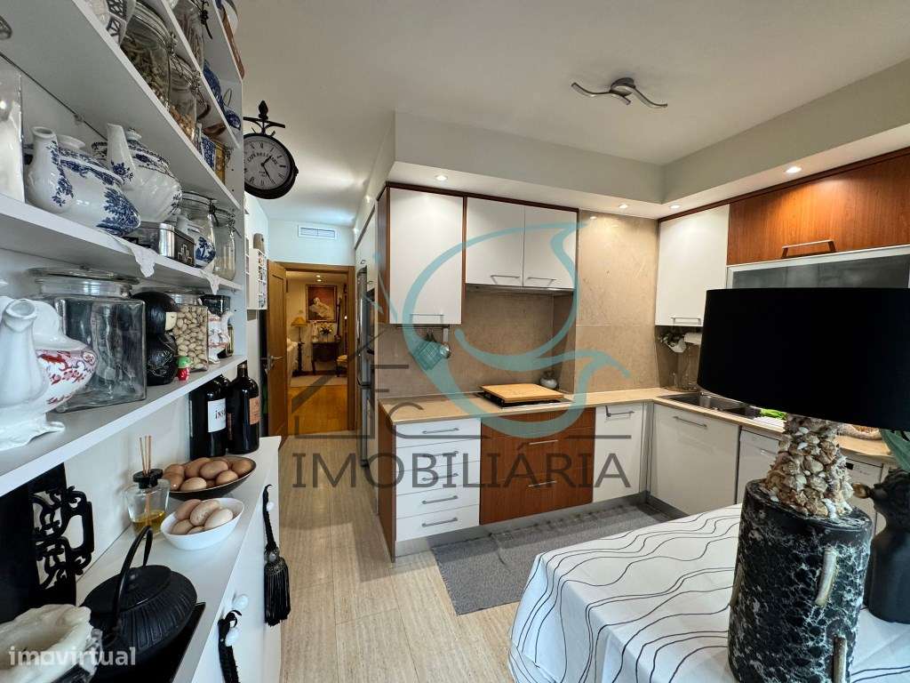 T3 de Luxo com Piso Privativo, Varandas Panorâmicas, Garagem Dupla ...-14