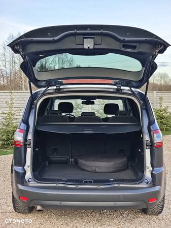 Ford S-Max 2.0 TDCi DPF Titanium - 16