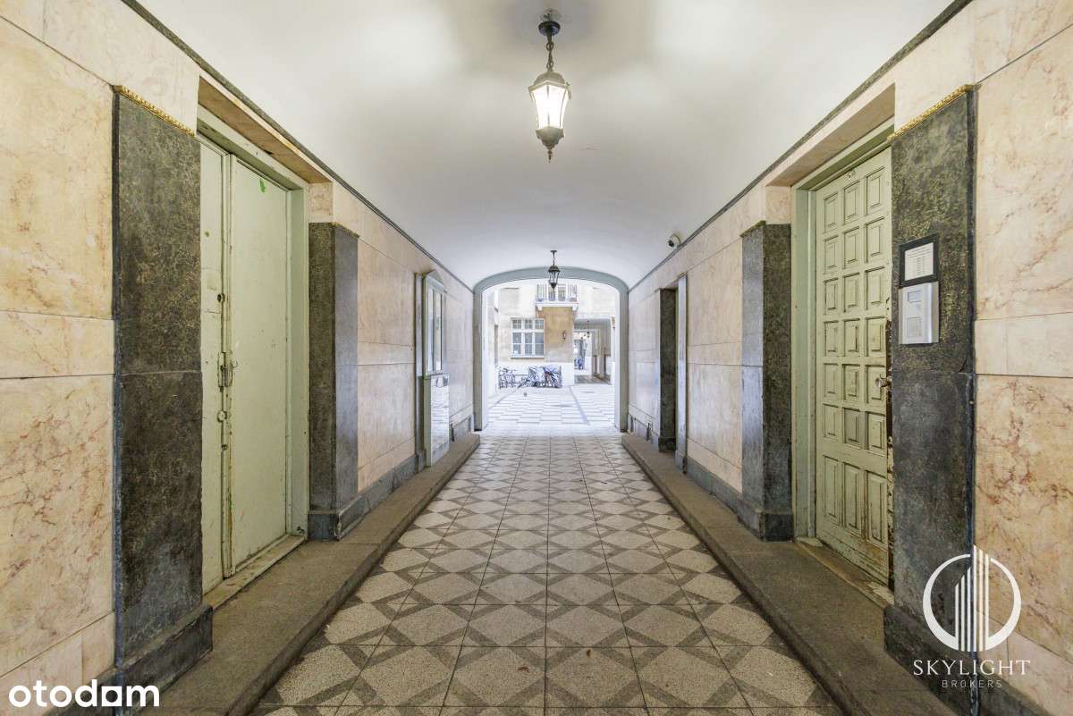 Wyjątkowe mieszkanie w zabytkowej kamienicy-13