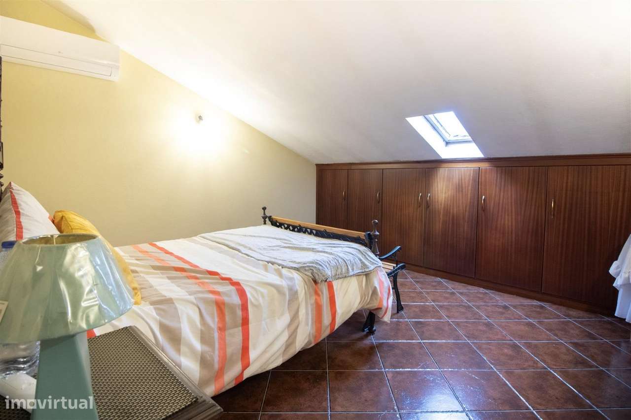 Moradia Geminada T5, Forjães-9