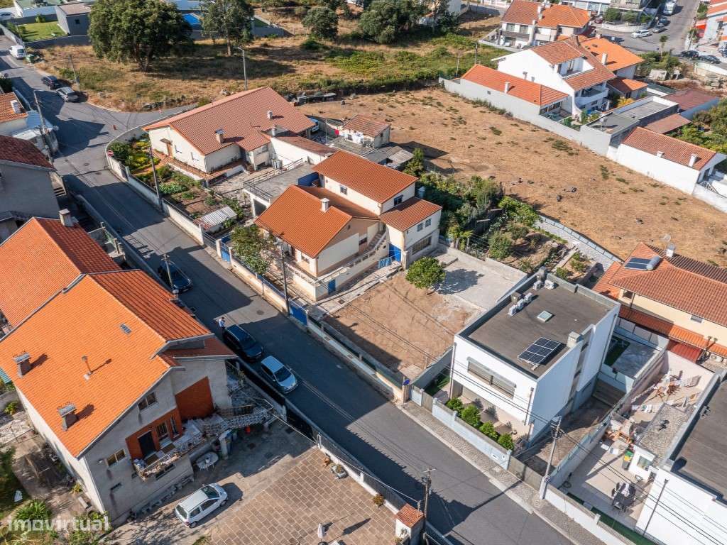 MORADIA T2+1 TÉRREA | GARAGEM | CANIDELO | VILA NOVA DE GAIA-1