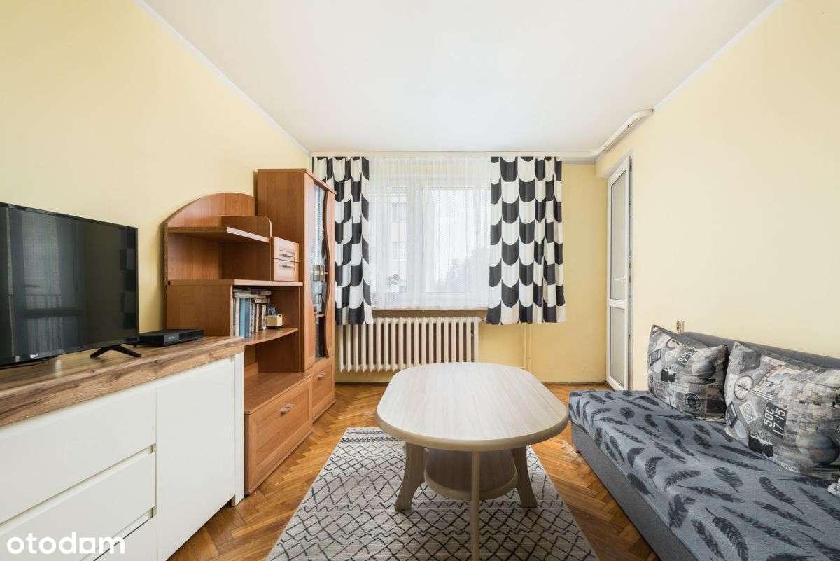 2 pokoje częściowy remont-8