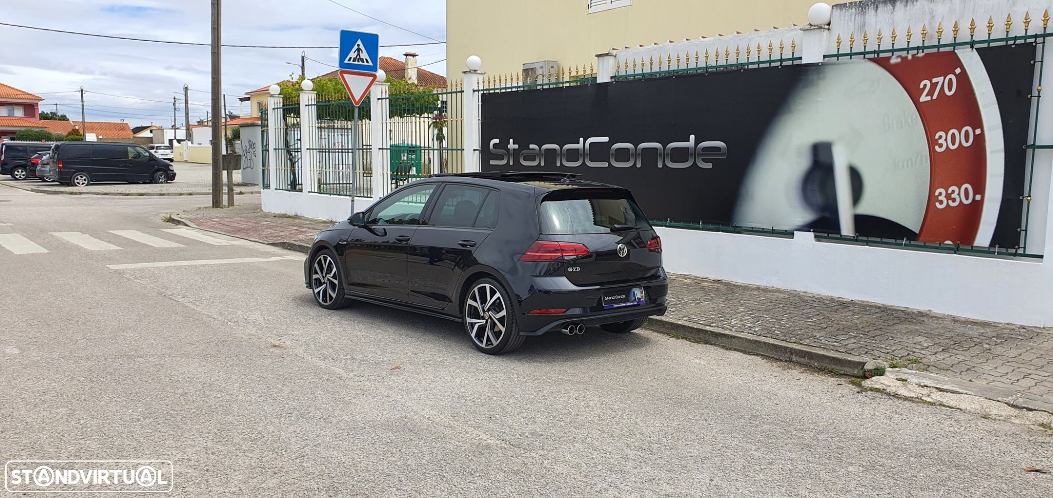 VW Golf 2.0 TDI GTD DSG - 47