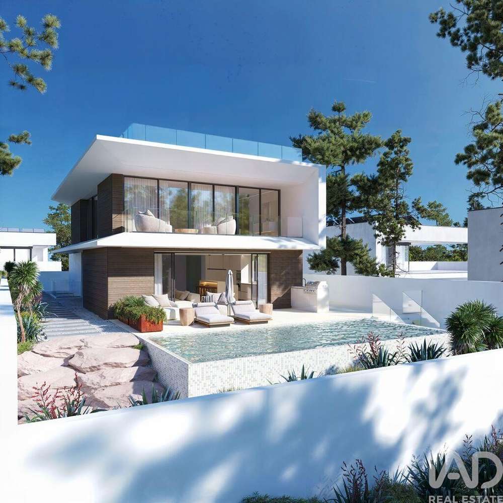 Casa Villa T5 Em Montenegro De 427 00 M2