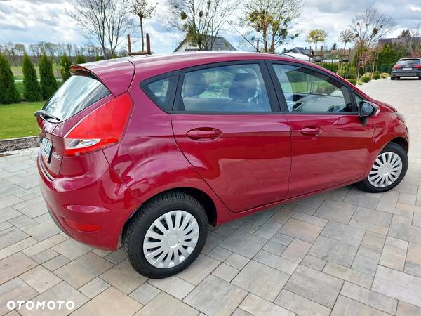 Ford Fiesta 1.25 Platinium X - 21