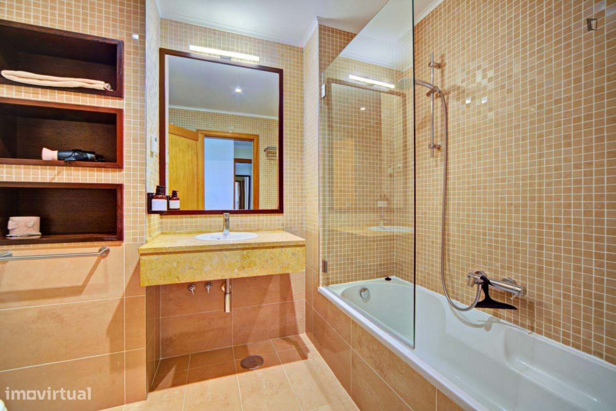 Apartamento com 2 quartos - localizado em Quarteira - Grande imagem: 3/32