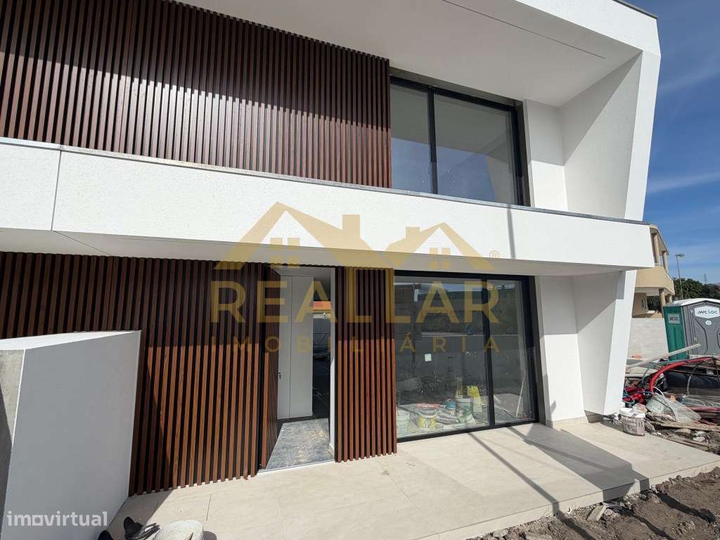 Luxo e Minimalismo: Moradias T3 de Arquitetura Contemporânea-19