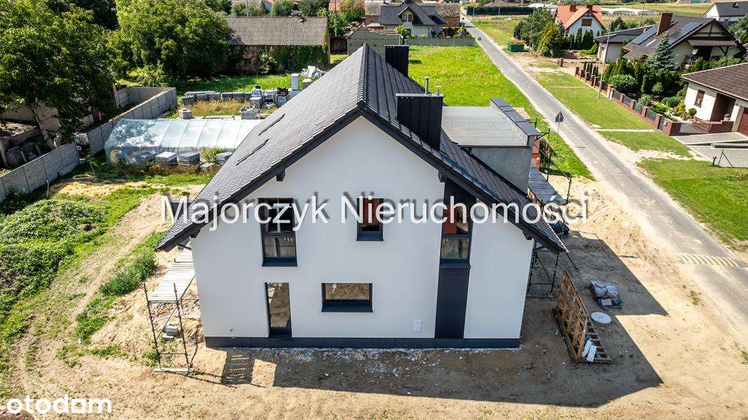 Lokale bliźniacze w Jezierzycach Kościelnych, ul. Szkolna-5