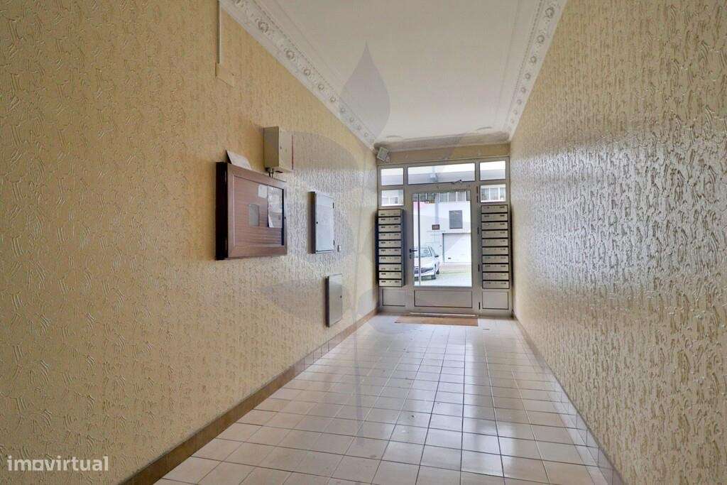 Apartamento T2 Maximinos-29