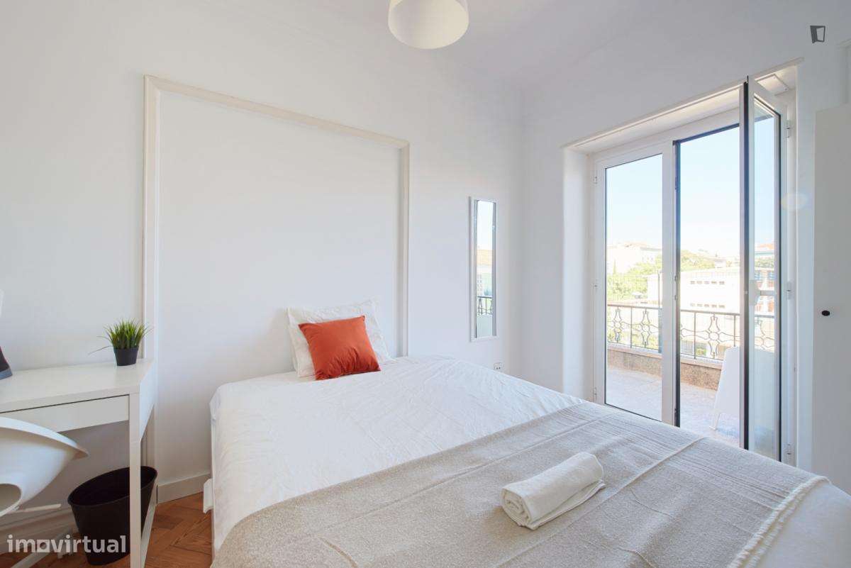Quarto - localizado em Entrecampos Lisbon - Grande imagem: 3/32