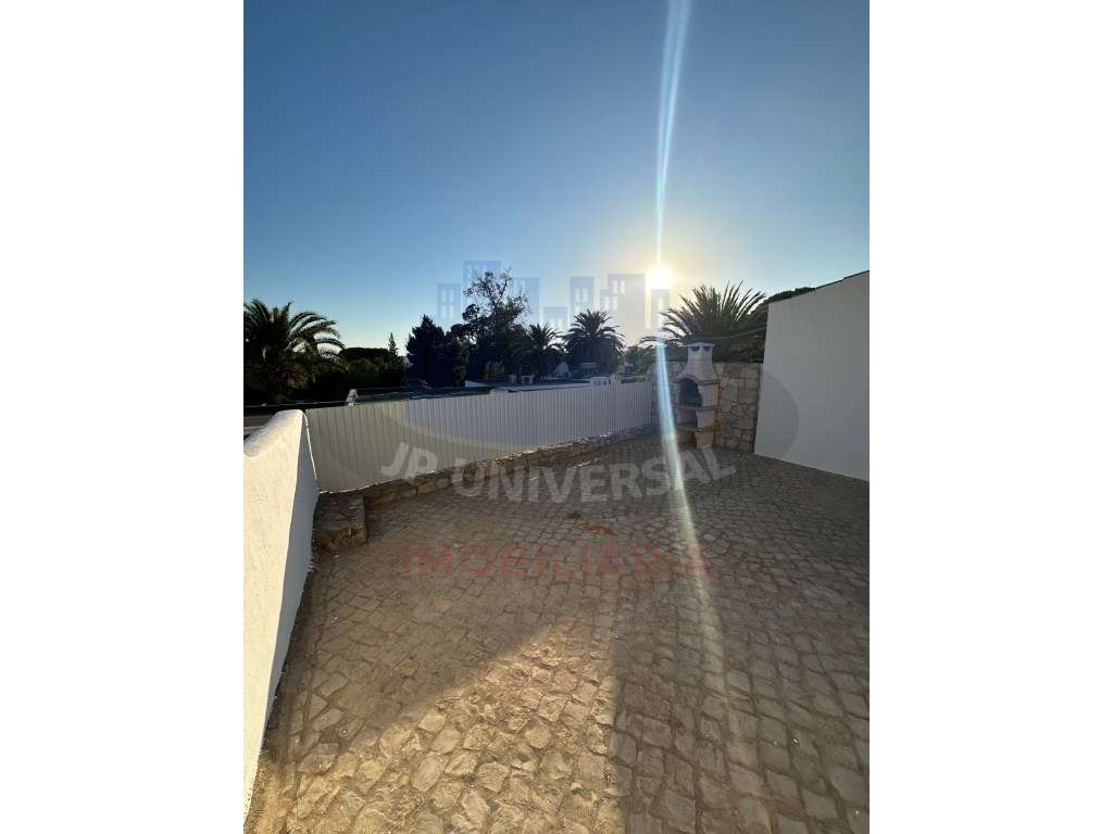 Vende se Apartamento T2 Albufeira-28