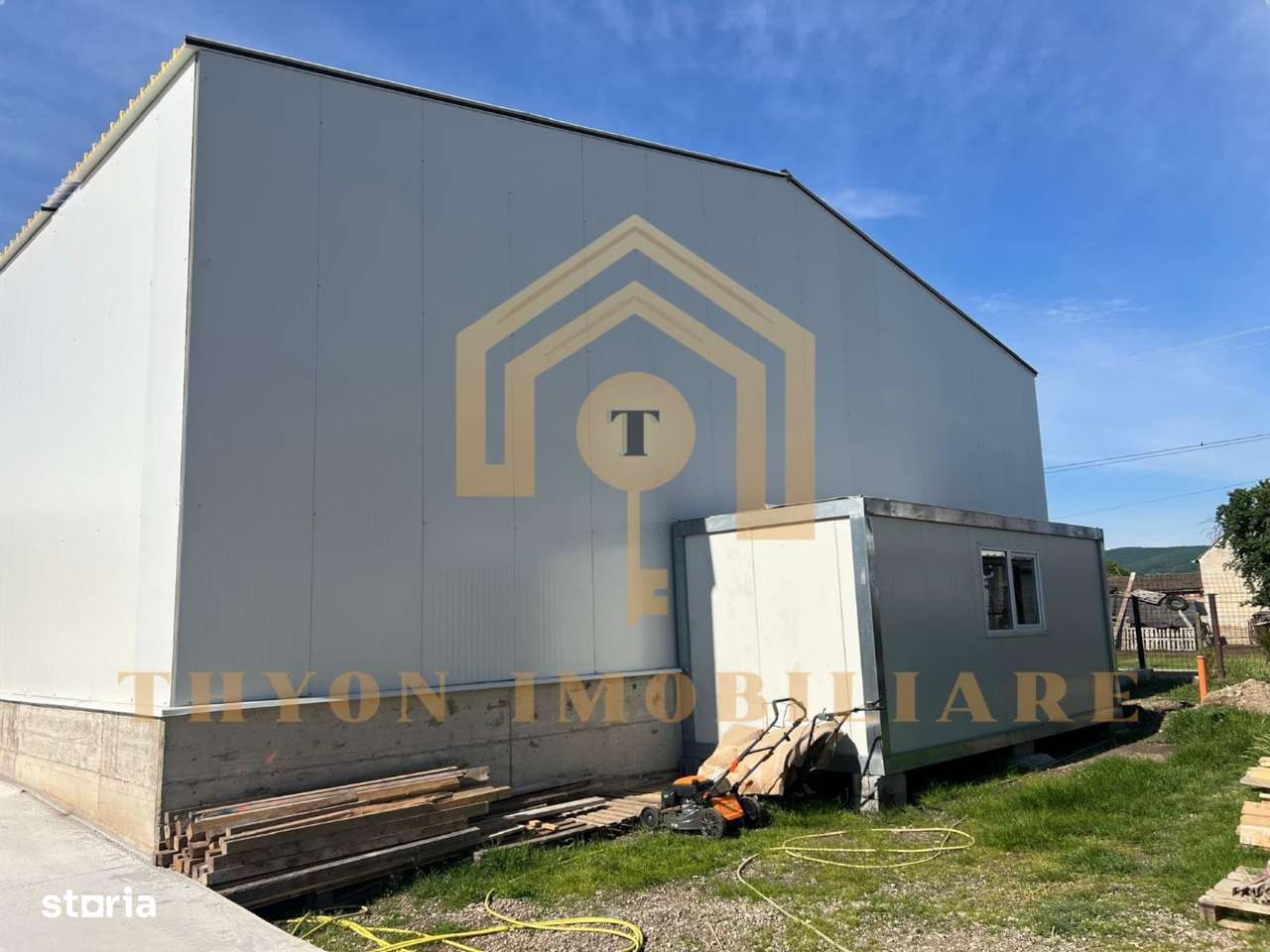 Hala Industriala Betonata Petresti - Imagine principală: 4/13