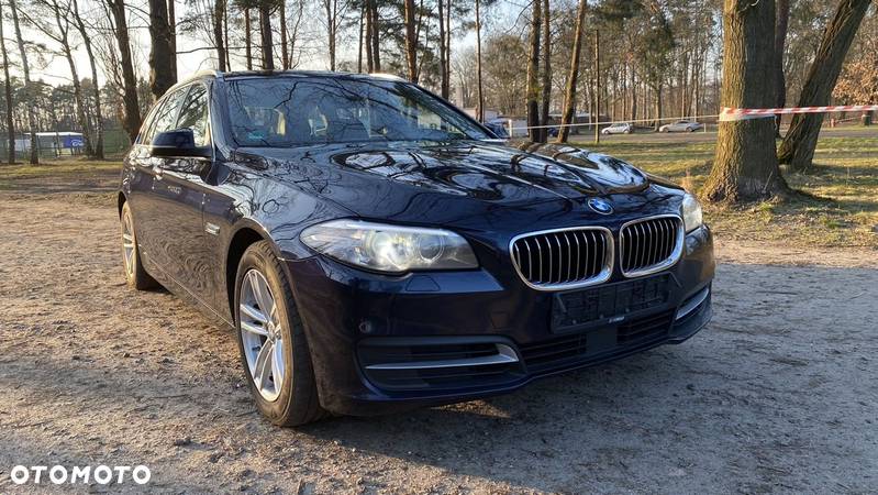 BMW Seria 5 520d - 6