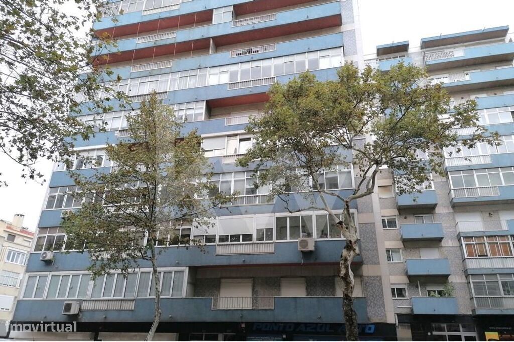 APARTAMENTO T4  AV. BRASIL | ALVALADE - LISBOA